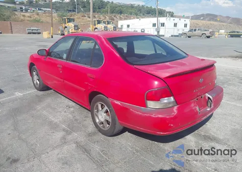1999 Nissan Altima Gle/Gxe/Se/Se-L/Xe from USA, damaged, VIN 1N4DL01D3XC249109
